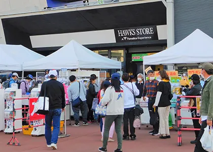 公式グッズショップ「HAWKS STORE 筑後店」