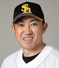 1 内川 聖一 選手名鑑2020 | 福岡ソフトバンクホークス