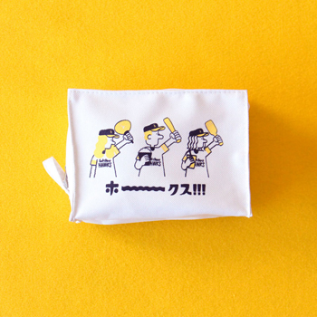 スクエアポーチ