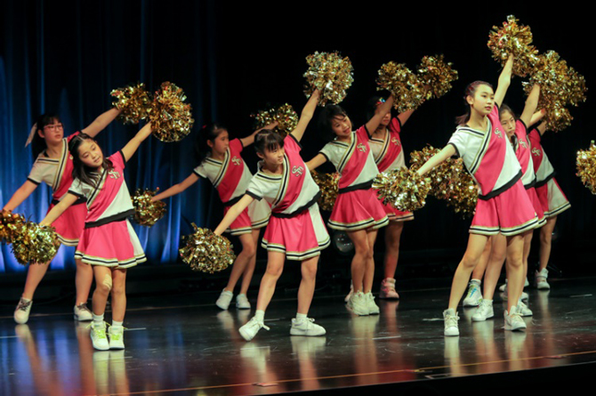 SoftBank HAWKS チアリーディングウェア 130 SoftBank HAWKS チアリーダー衣装 130