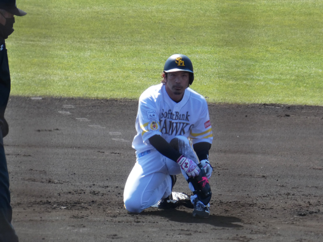 戦評】松田選手2点二塁打で元気をアピール | 福岡ソフトバンク