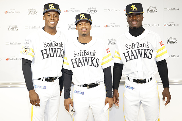 ソフトバンク選手　実使用 Yahoo!オークション - 福岡ソフトバンクホークス 不明選手