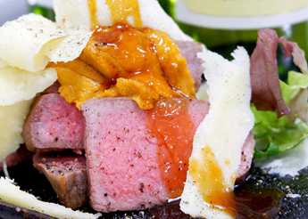 道産牛ステーキ チーズ&とろけるウニのせ