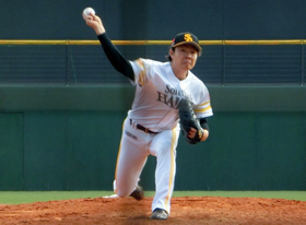 戦評】上林選手が1番で猛打賞！俊足で2盗塁も | 福岡