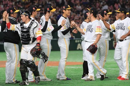 初開催「タカガールデーinTOKYO」で劇的勝利 | 福岡ソフトバンク