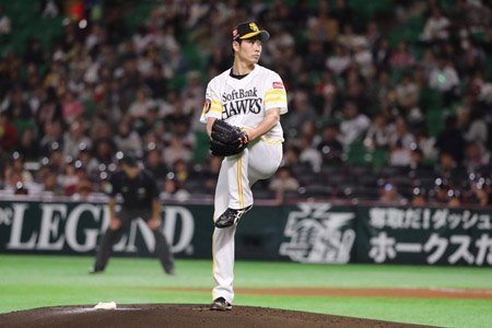 【新品】今宮健太選手 福岡ソフトバンクホークス 2024 ピンクリボンタカガール Amazon.co.jp: 福岡ソフトバンクホークス ピンクフルデー 今宮