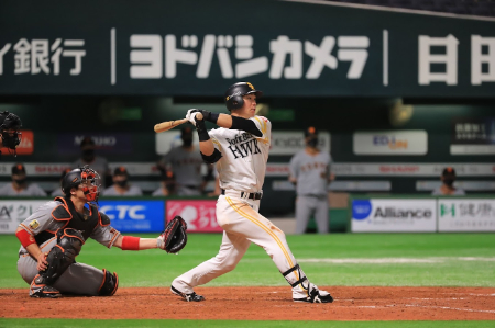 福岡ソフトバンクホークス　長谷川勇也選手　ビジターユニフォーム お値下げ中》福岡ソフトバンクホークス 長谷川勇也 ビジター