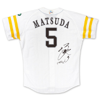 松田宣浩選手通算1000安打記録達成記念グッズ発売! | 福岡