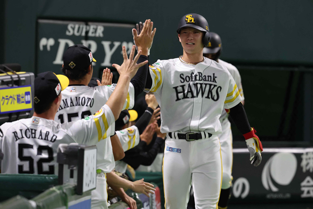 6月度のスカパー！ファーム月間MVP賞に正木智也選手が選ばれまし
