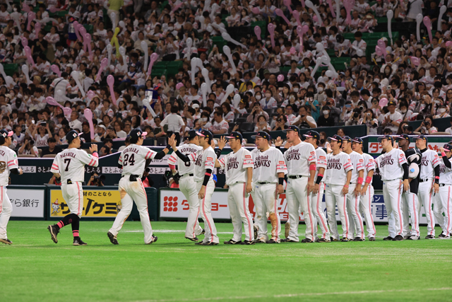 選手着用「ピンクリボンユニフォーム」デザイン変更 | 福岡