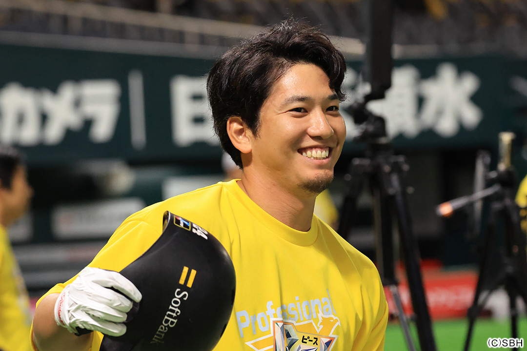 24 栗原 陵矢 選手名鑑2025 | 福岡ソフトバンクホークス